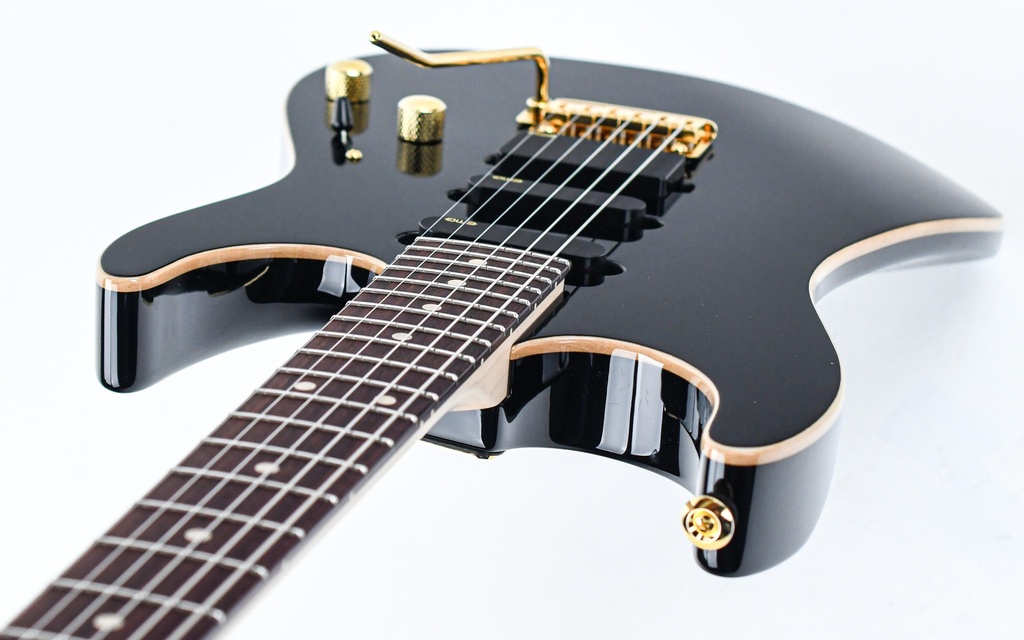 Suhr Standard Legacy Black The Fellowship of Acoustics
